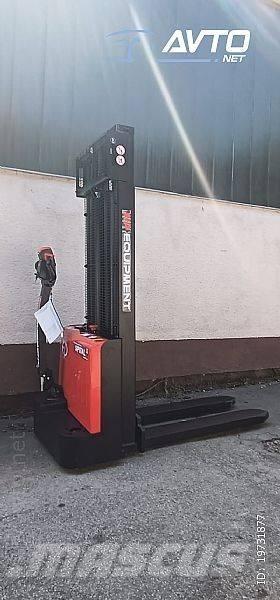 EP ESL 122 Li-ION Ročni električni viličar