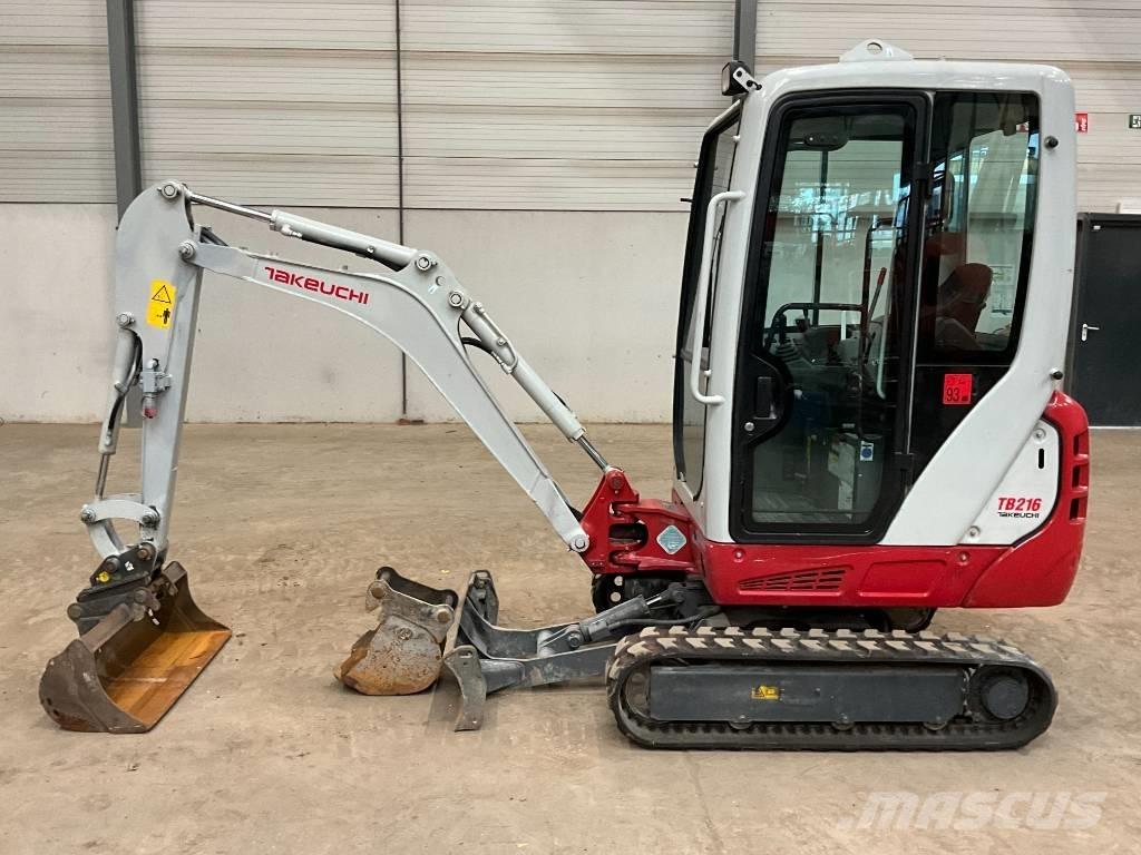 Takeuchi TB 216 Mini bagri <7t
