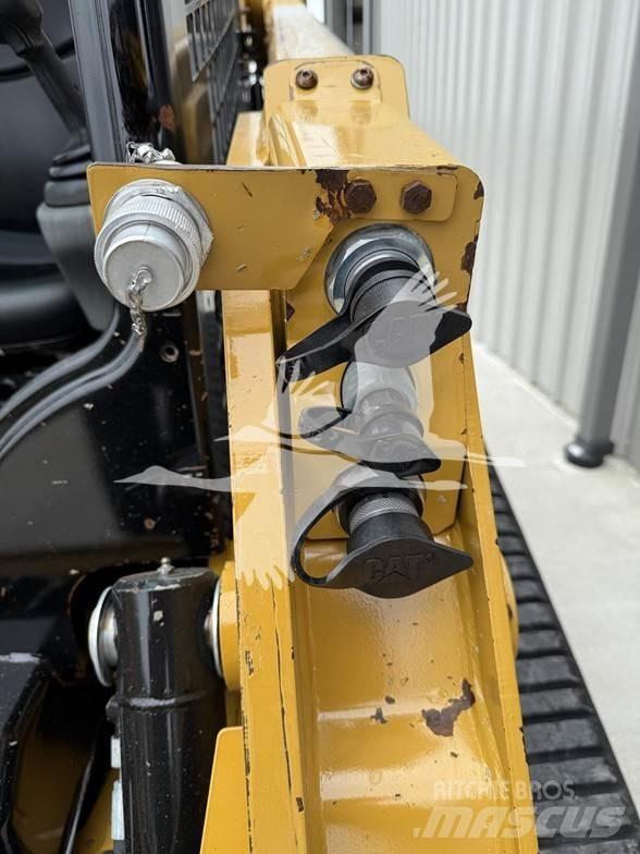 CAT 249D Skid steer mini nakladalci