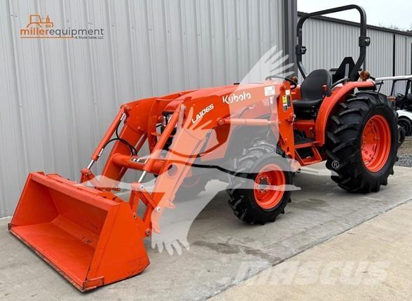 Kubota MX5400 Traktorji