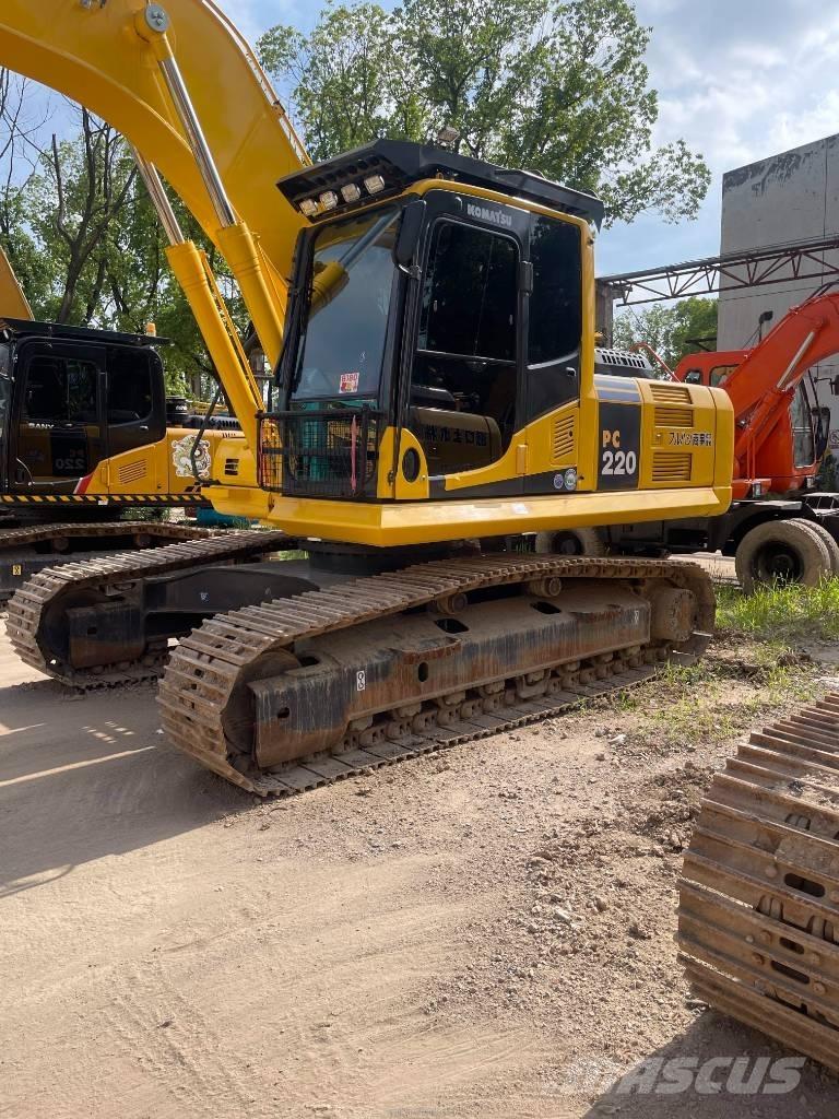 Komatsu pc220-8 Bagri goseničarji