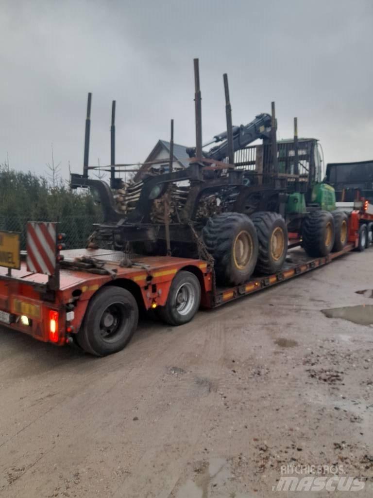 John Deere 1510 E Forwarderji