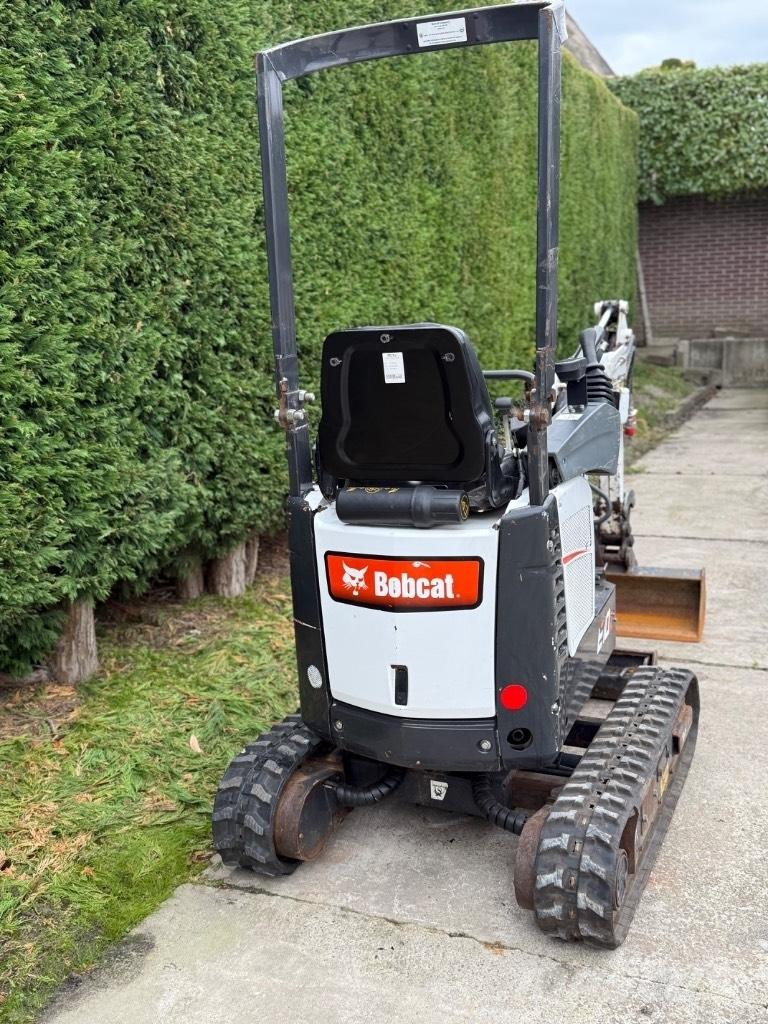 Bobcat E 10z Mini bagri <7t