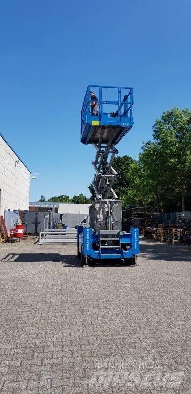 Genie GS3268RT Škarjaste dvižne ploščadi