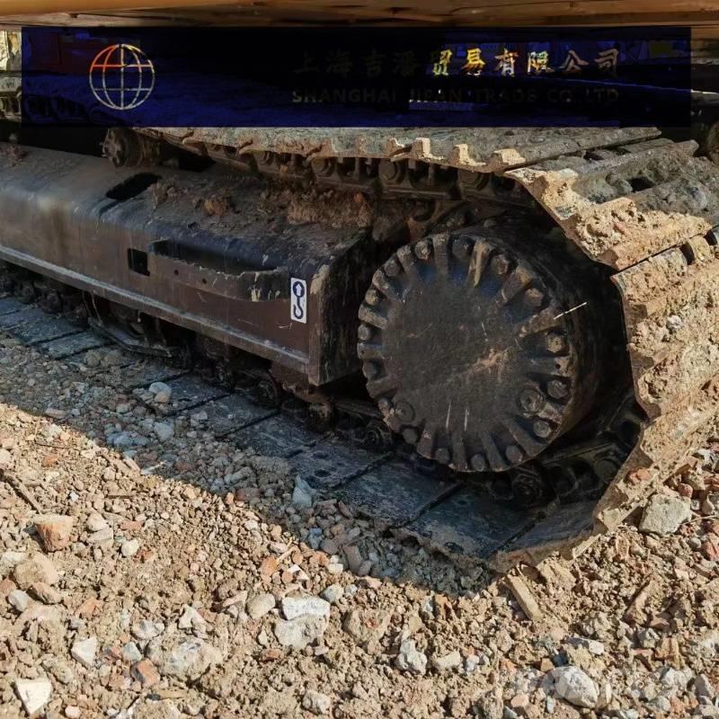 CAT 323 D Bagri goseničarji