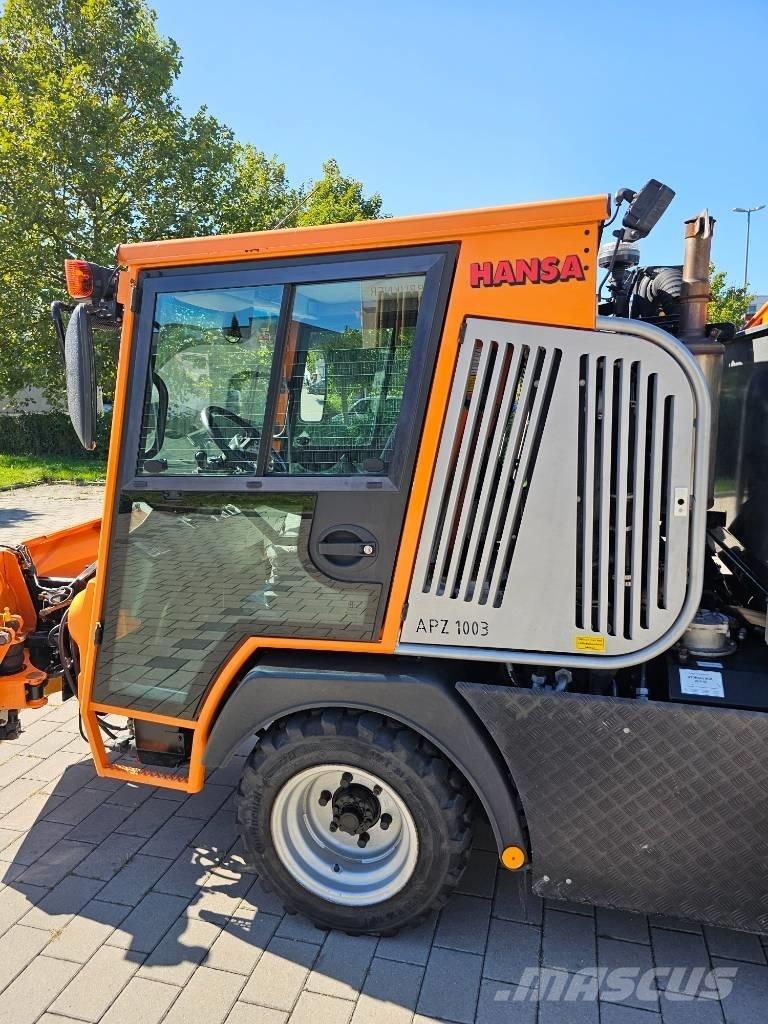Hansa APZ 1003 M Vozila za prevoz delovne opreme