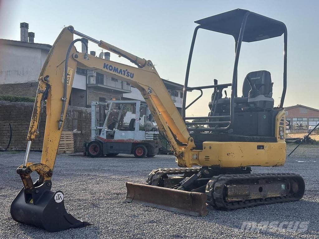 Komatsu PC16R-3HS Mini bagri <7t