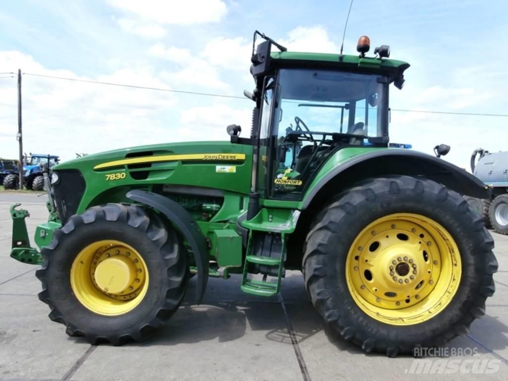 John Deere 7830 TLS Traktorji