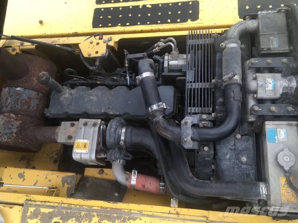 Komatsu pc220-8 Bagri goseničarji