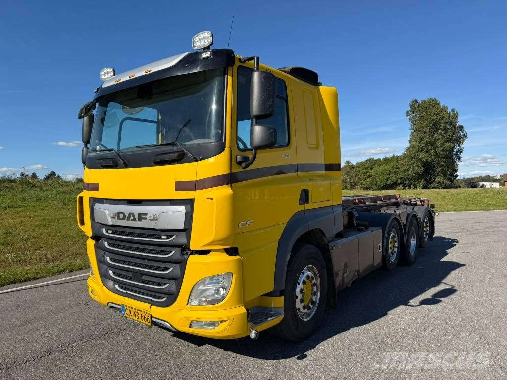 DAF CF 530 Razstavljivi tovornjaki z žičnimi dvigali