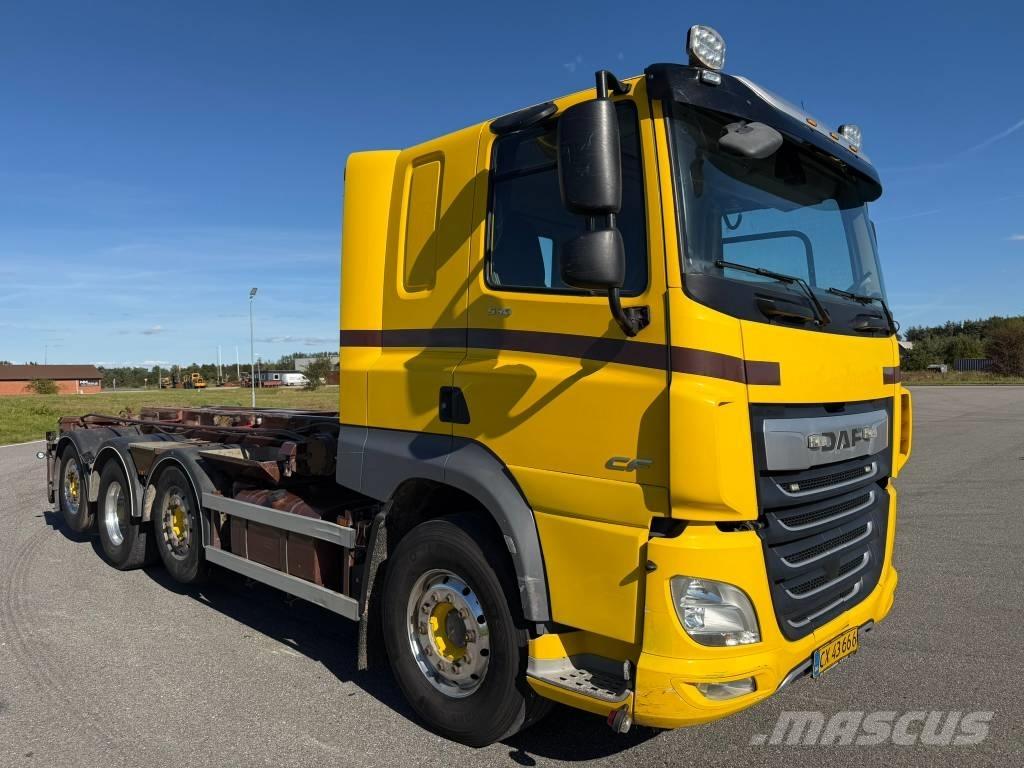 DAF CF 530 Razstavljivi tovornjaki z žičnimi dvigali