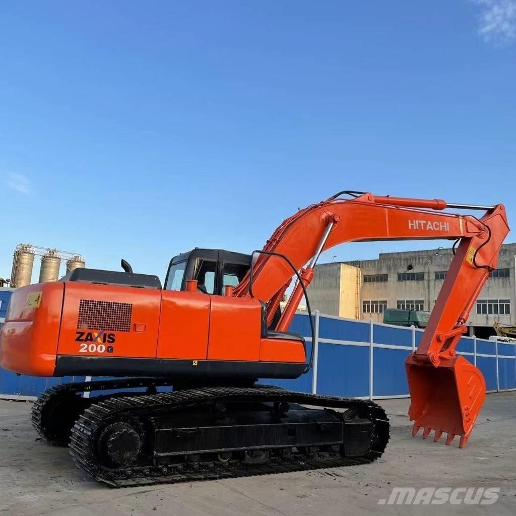 Hitachi ZX200 Bagri goseničarji