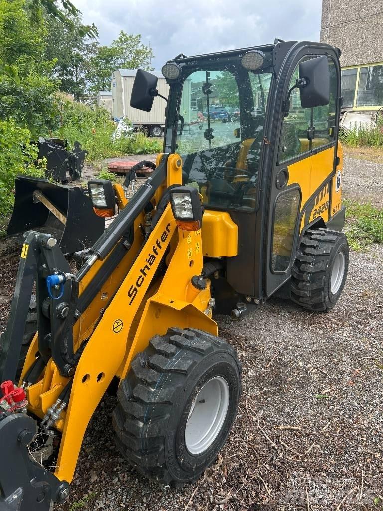 Schäffer 2428 SLT Skid steer mini nakladalci