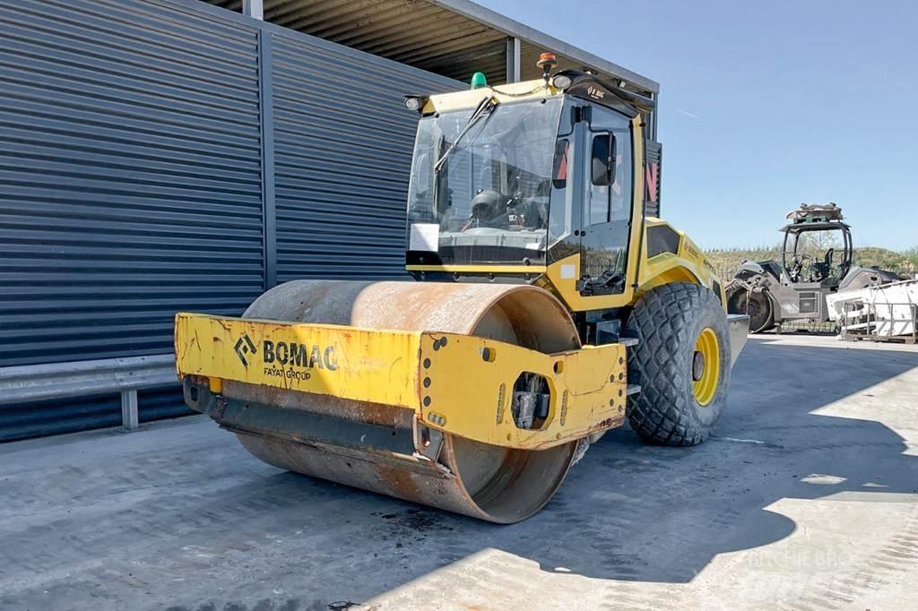 Bomag BW 213 D-5 Enojni valjarji