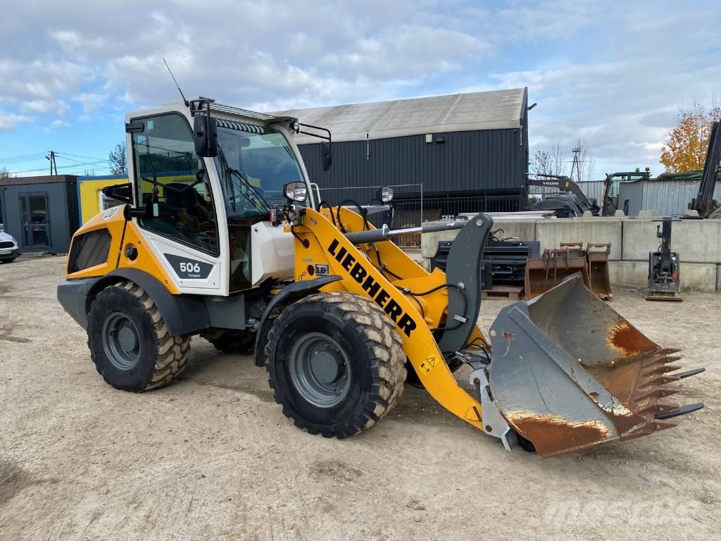 Liebherr L 506 Kolesni nakladalci