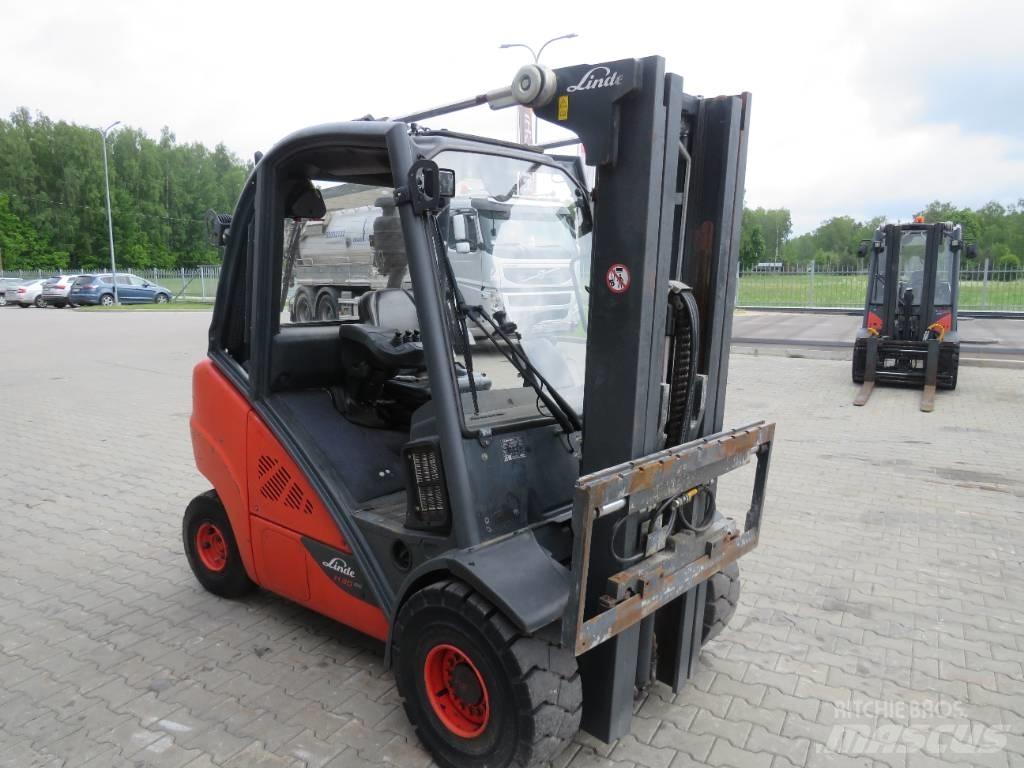 Linde H 30 D Dizelski viličarji