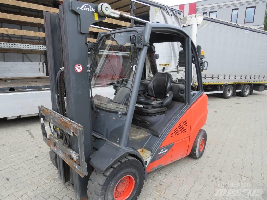 Linde H 30 D Dizelski viličarji