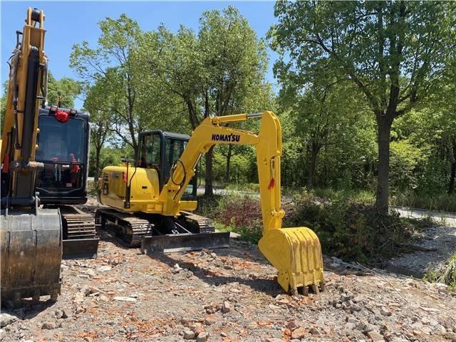 Komatsu PC56-7 Bagri goseničarji
