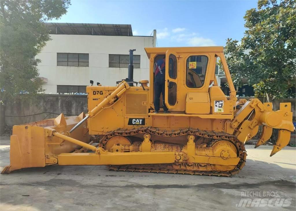 CAT D7G Buldožerji goseničarji
