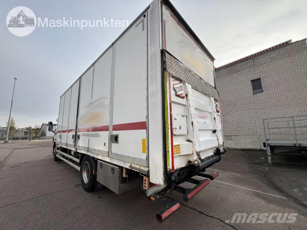 Scania P 320 Tovornjaki zabojniki