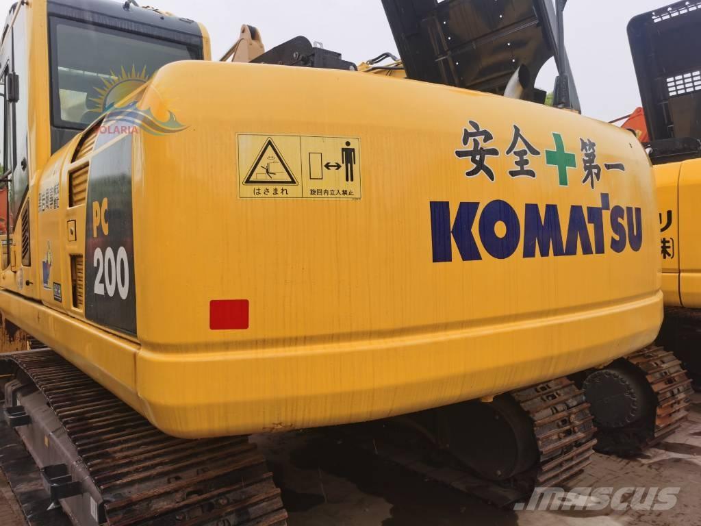 Komatsu PC 200-8 Bagri goseničarji