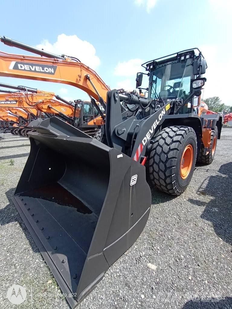 Develon DL 280-7 Kolesni nakladalci