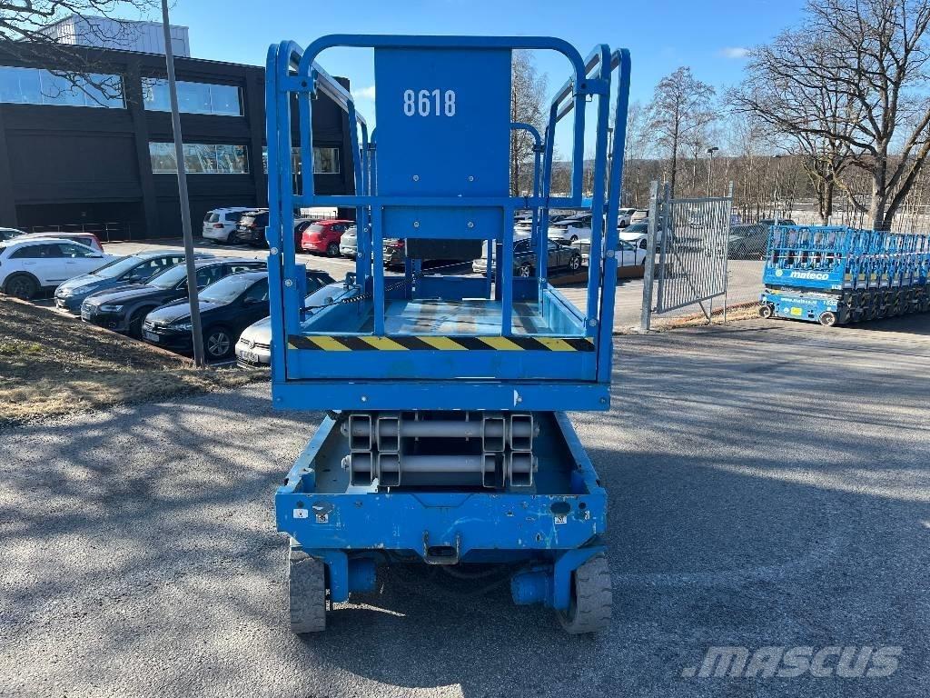 Genie GS 2046 Škarjaste dvižne ploščadi