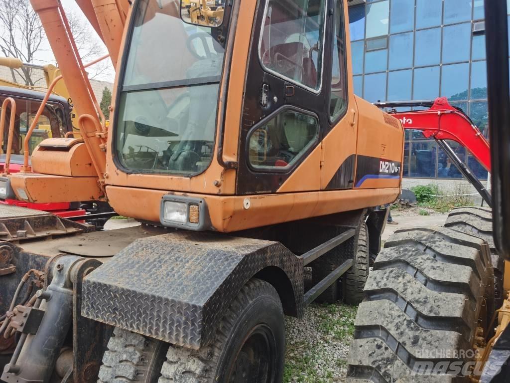 Doosan DH 210 W-7 Bagri na kolesih