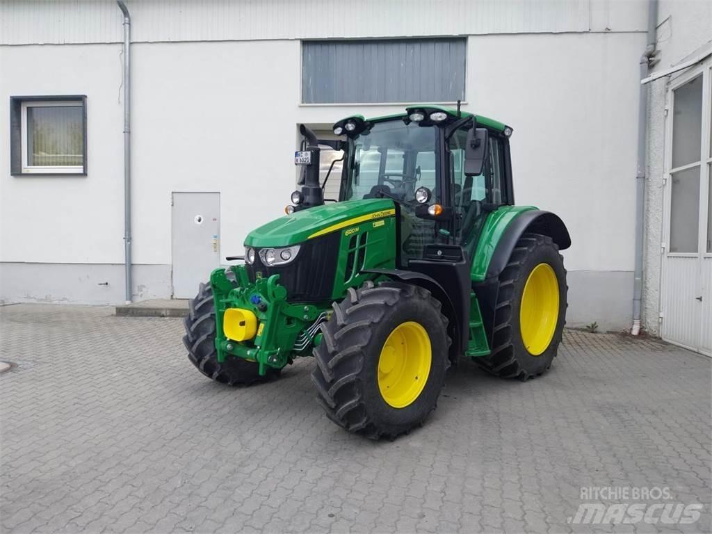 John Deere 6120M Traktorji