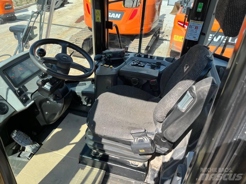 CAT 950 Kolesni nakladalci