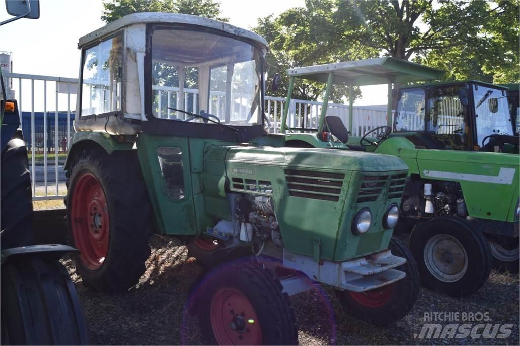 Deutz-Fahr D4006 Traktorji