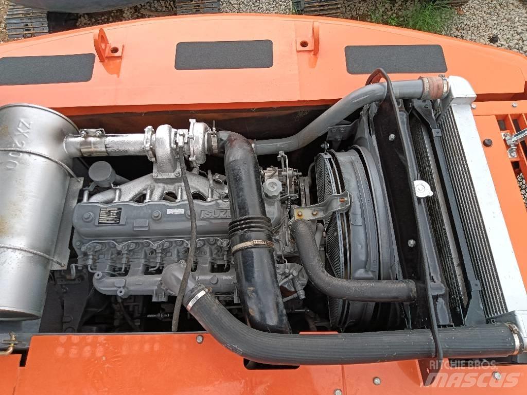 Hitachi ZX 200 Bagri goseničarji