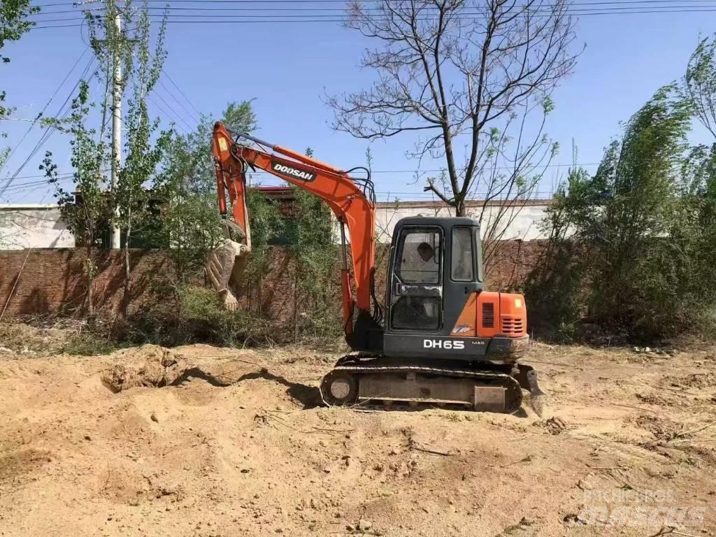 Doosan DH 55 Mini bagri <7t