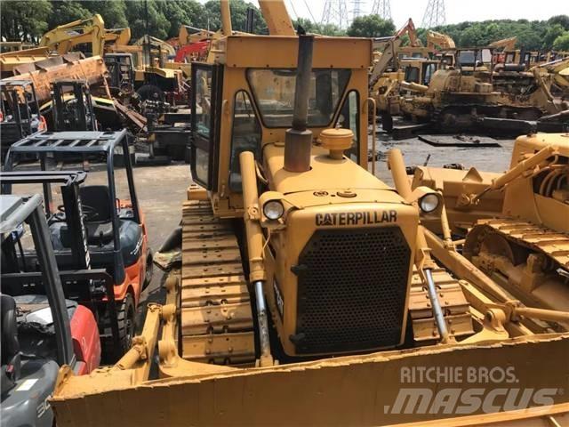 CAT D 6 D Buldožerji goseničarji