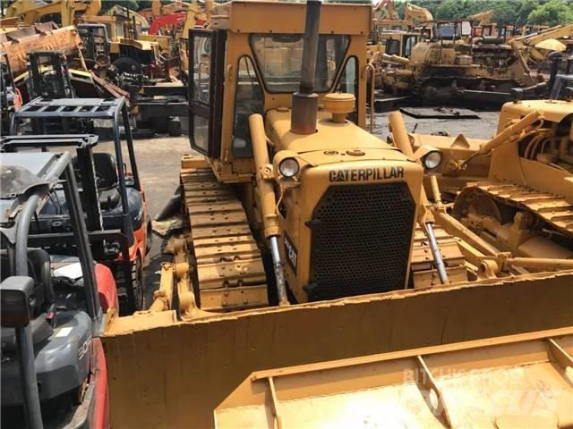 CAT D 6 D Buldožerji goseničarji