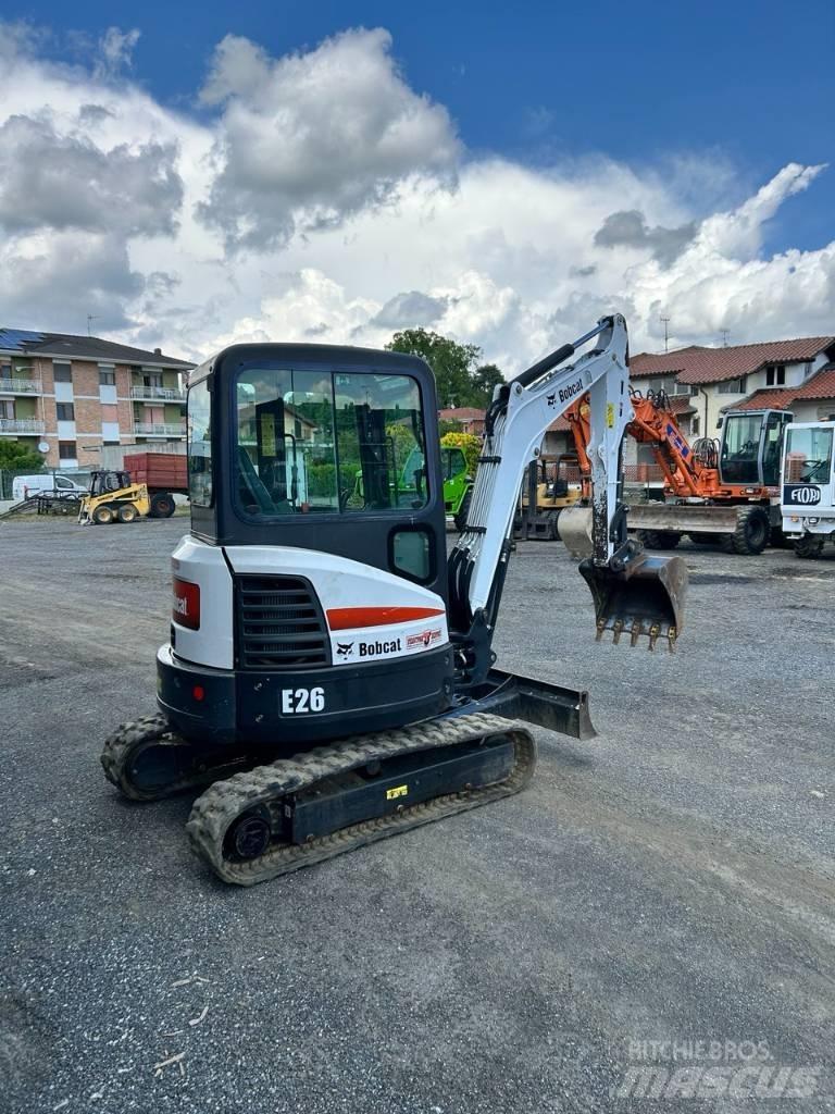 Bobcat E 26 Mini bagri <7t