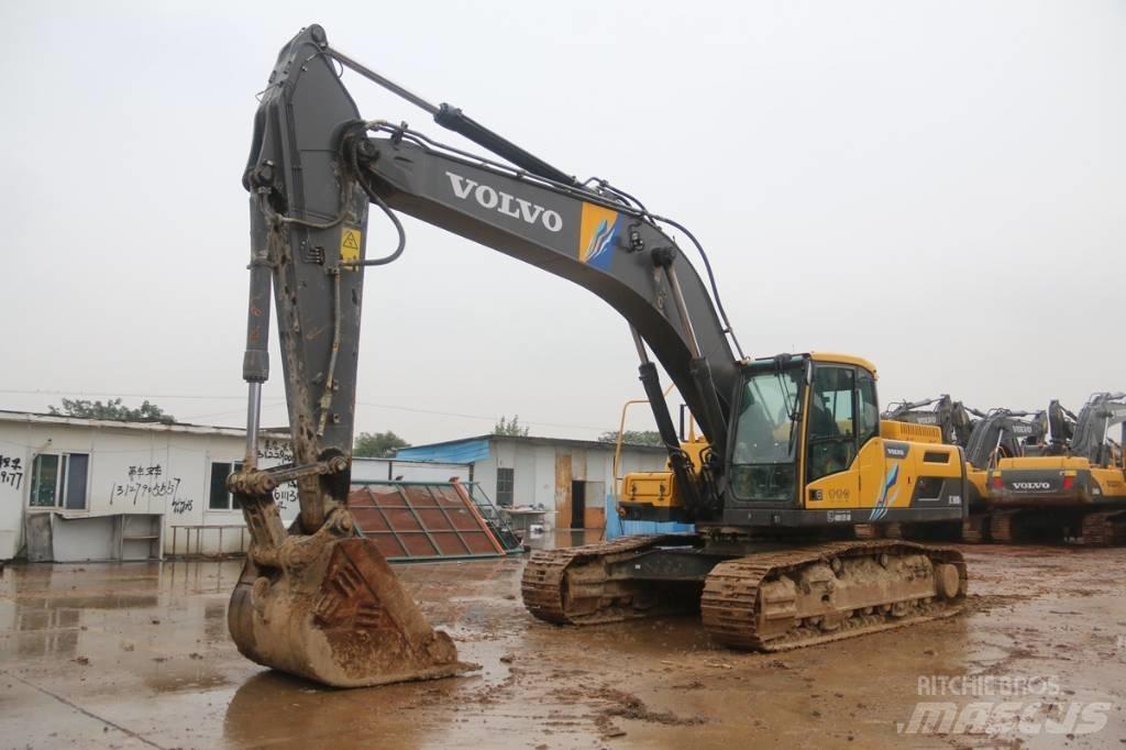 Volvo EC 300 Bagri goseničarji