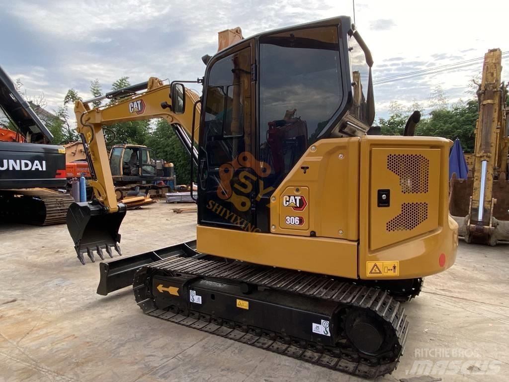 CAT 306 Mini bagri <7t
