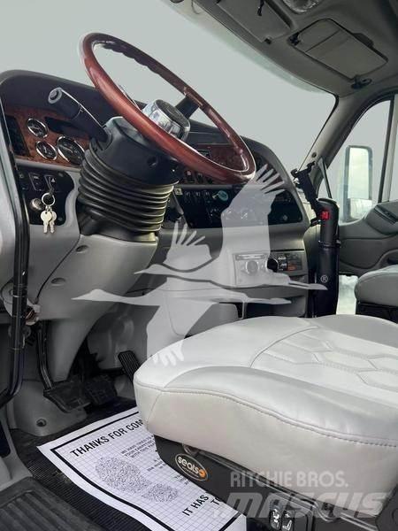 Peterbilt 387 Vlačilci