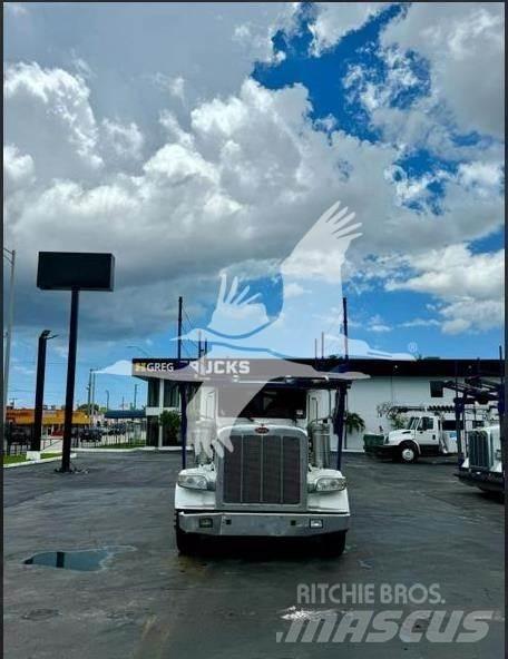 Peterbilt 388 Drugo