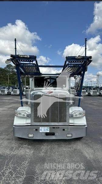 Peterbilt 389 Drugo