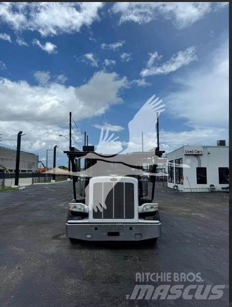 Peterbilt 389 Drugo