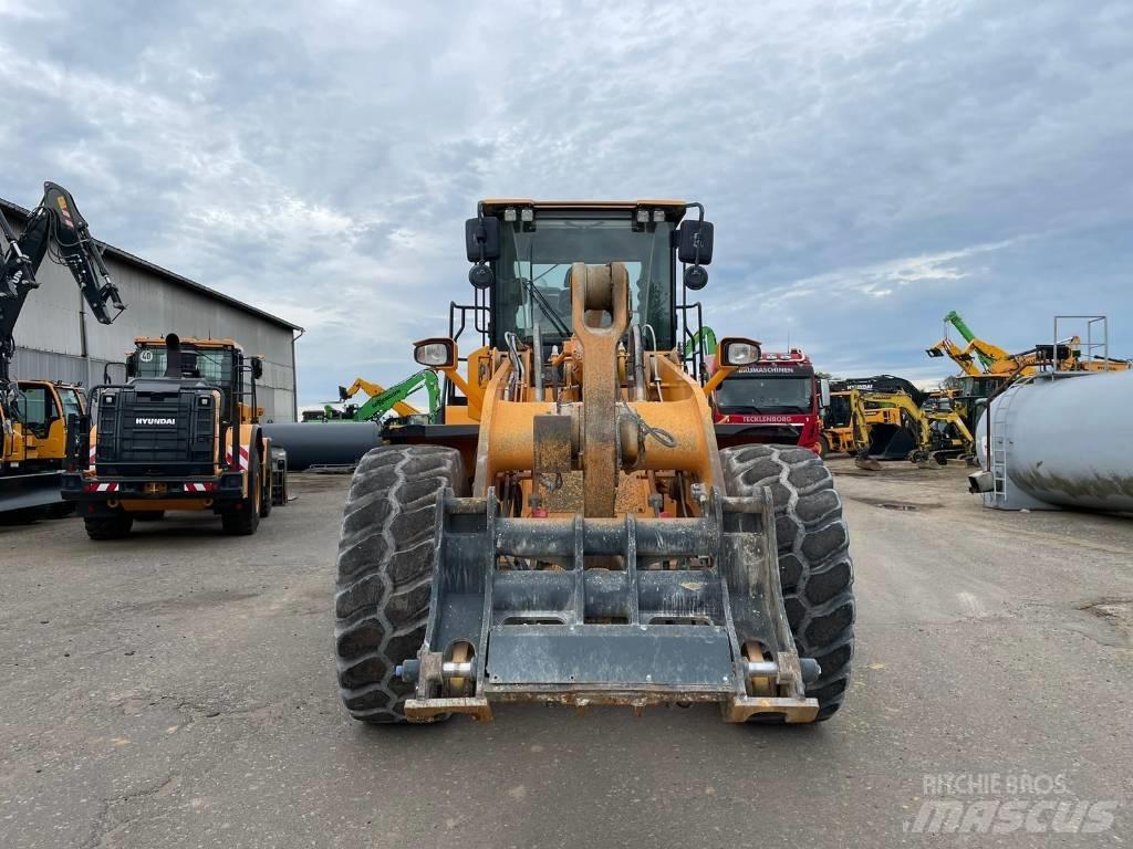 Hyundai HL960XT Kolesni nakladalci