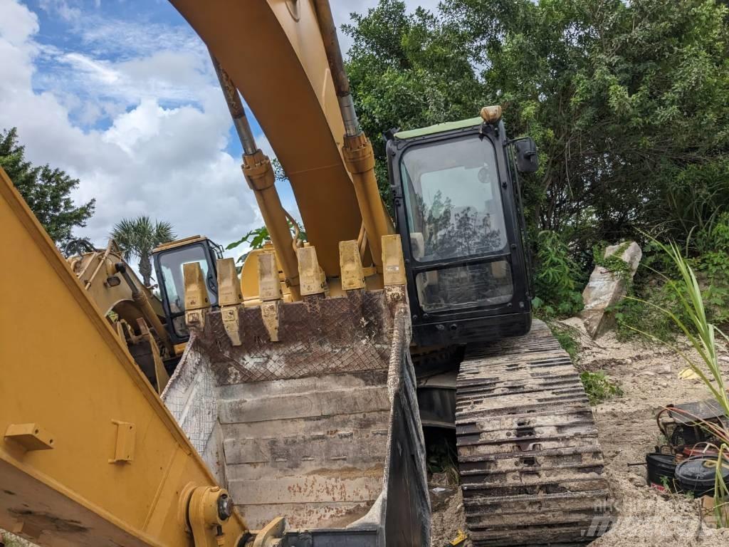 CAT 330 CL Bagri goseničarji