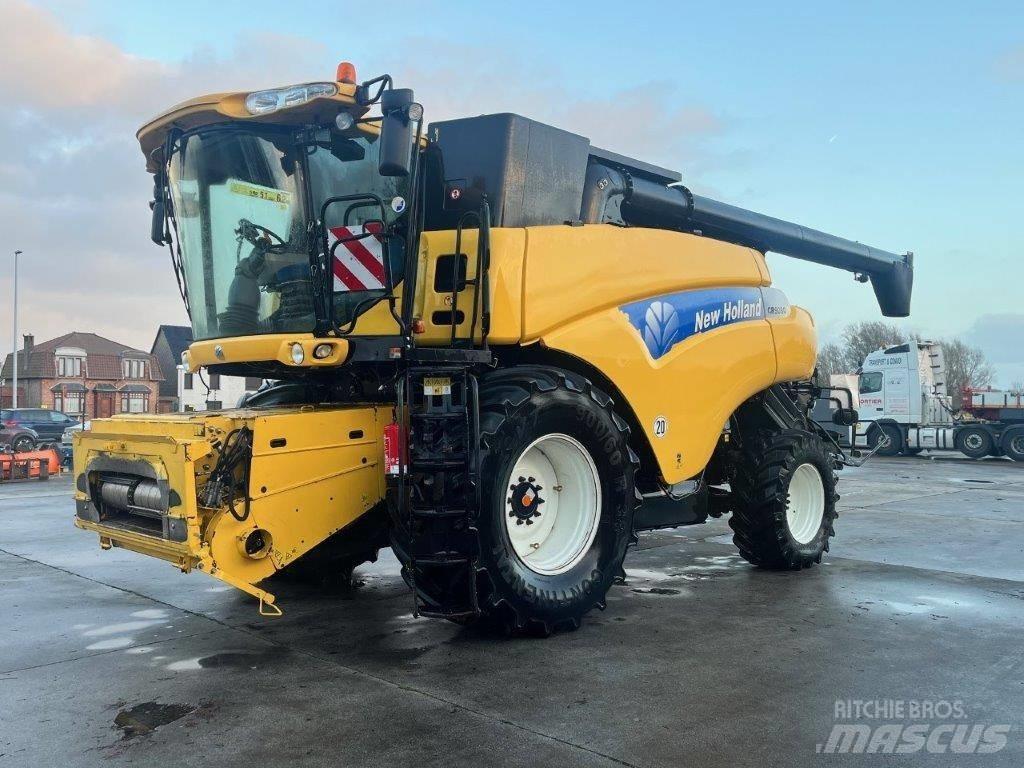 New Holland CR 9080 Kombajni