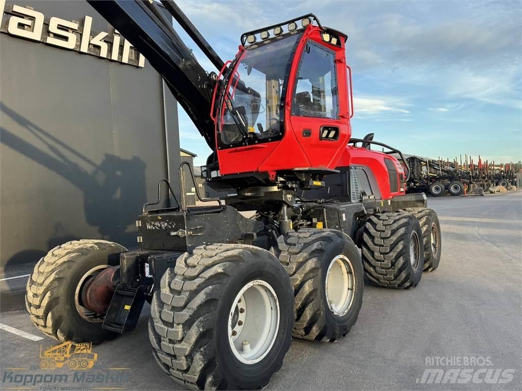 Komatsu 901XC Harvesterji
