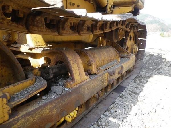 Komatsu D20S-3 Buldožerji goseničarji