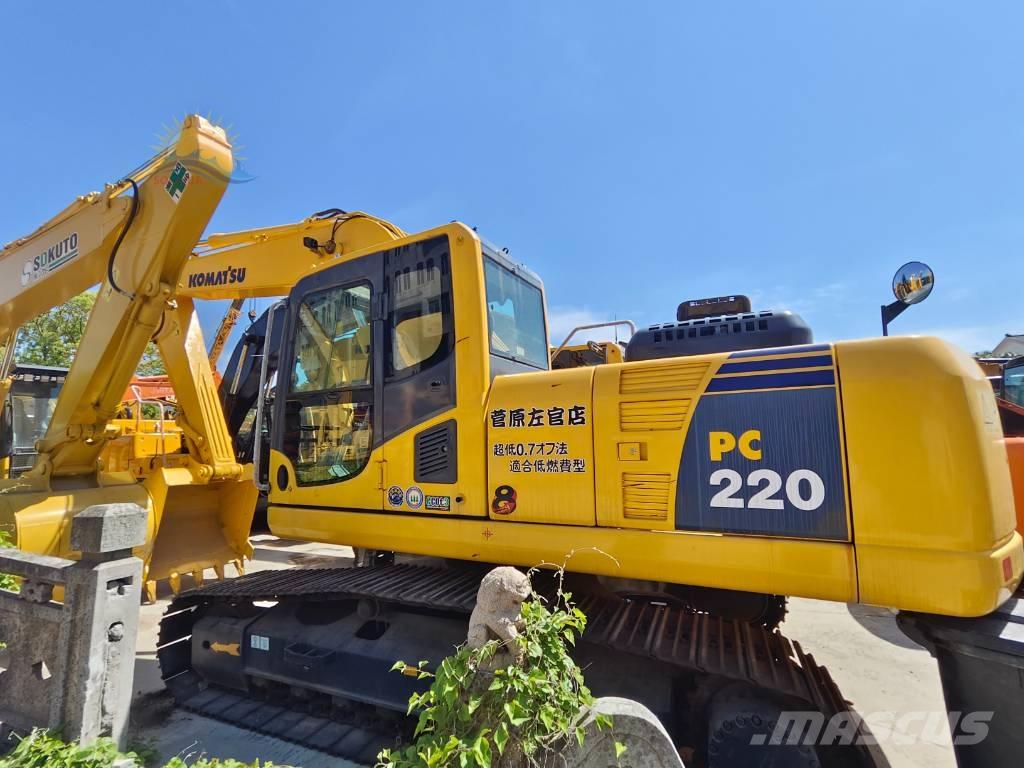 Komatsu PC 220-8 Bagri goseničarji
