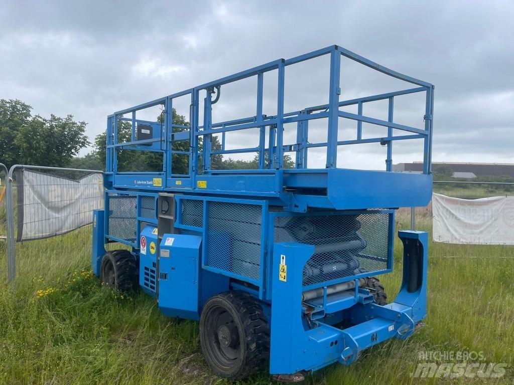 Genie GS 4390 RT Škarjaste dvižne ploščadi