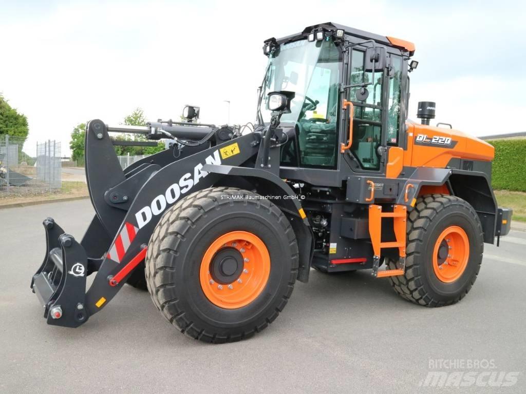 Doosan DL 220-7 Kolesni nakladalci